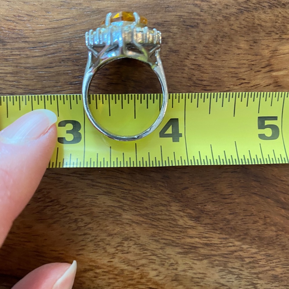 Cocktail Ring - Picture 3 of 4